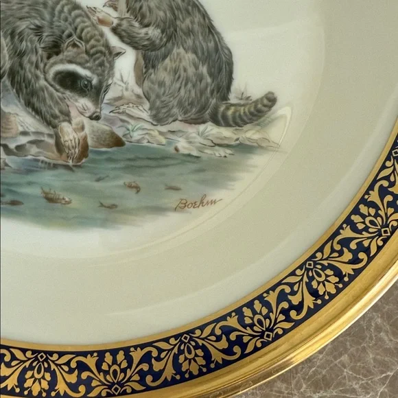 Vintage Lenox Woodland Wildlife Racoons. 1973 Collectible plate - Picture 3 of 4